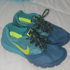 Women's Nike Zoom Wildhorse Sz 6.5